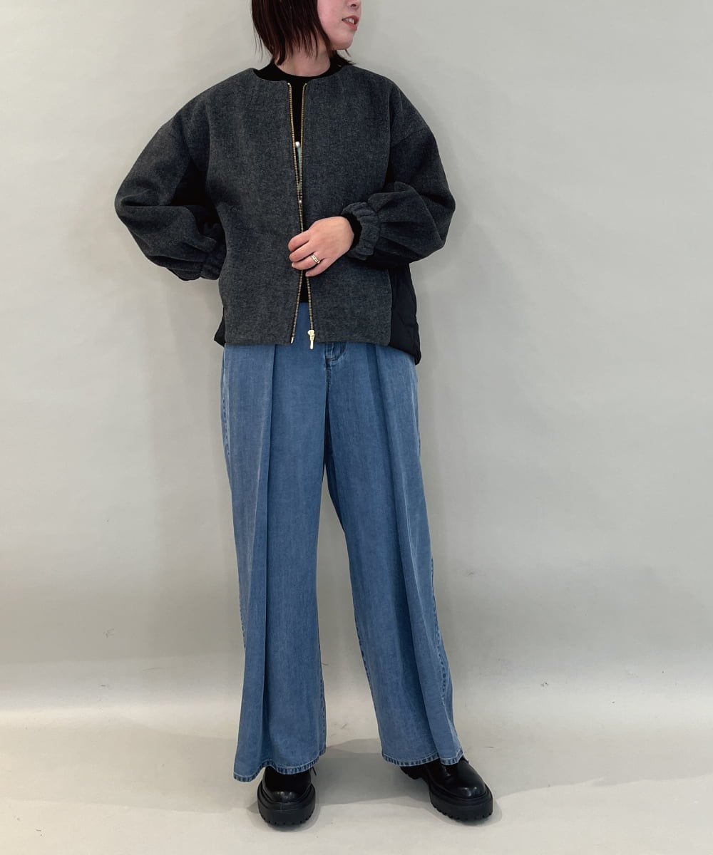 ZMJAE30150 al'aise modulation(アレーズモジュレーション) 異素材切り替えノーカラージップブルゾン ダークグレー