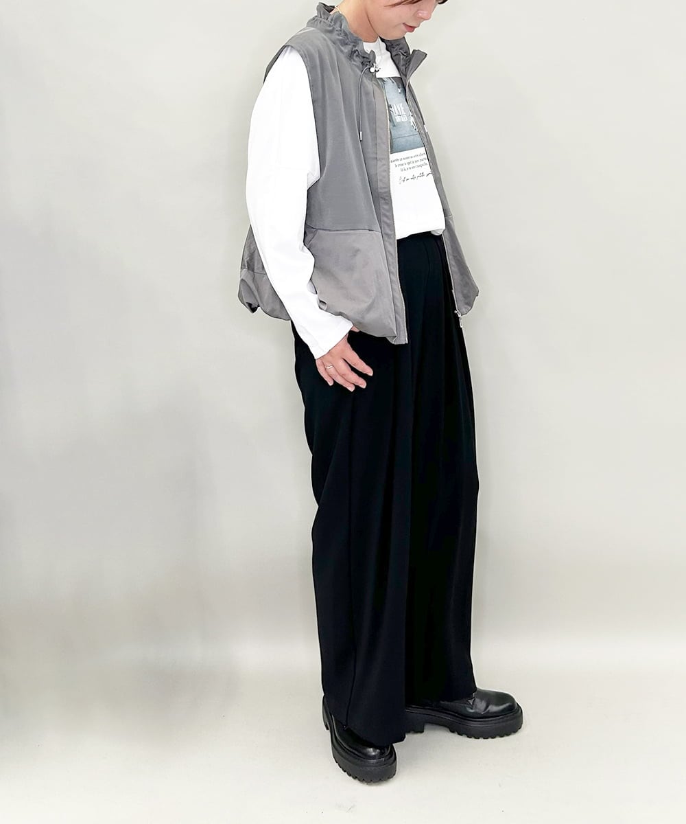 ZMJAE40120 al'aise modulation(アレーズモジュレーション) バルーンヘムノースリーブブルゾン ダークグレー