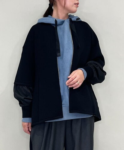 ZMJAE42136 al'aise modulation バックドロスト異素材ジョイントブルゾン