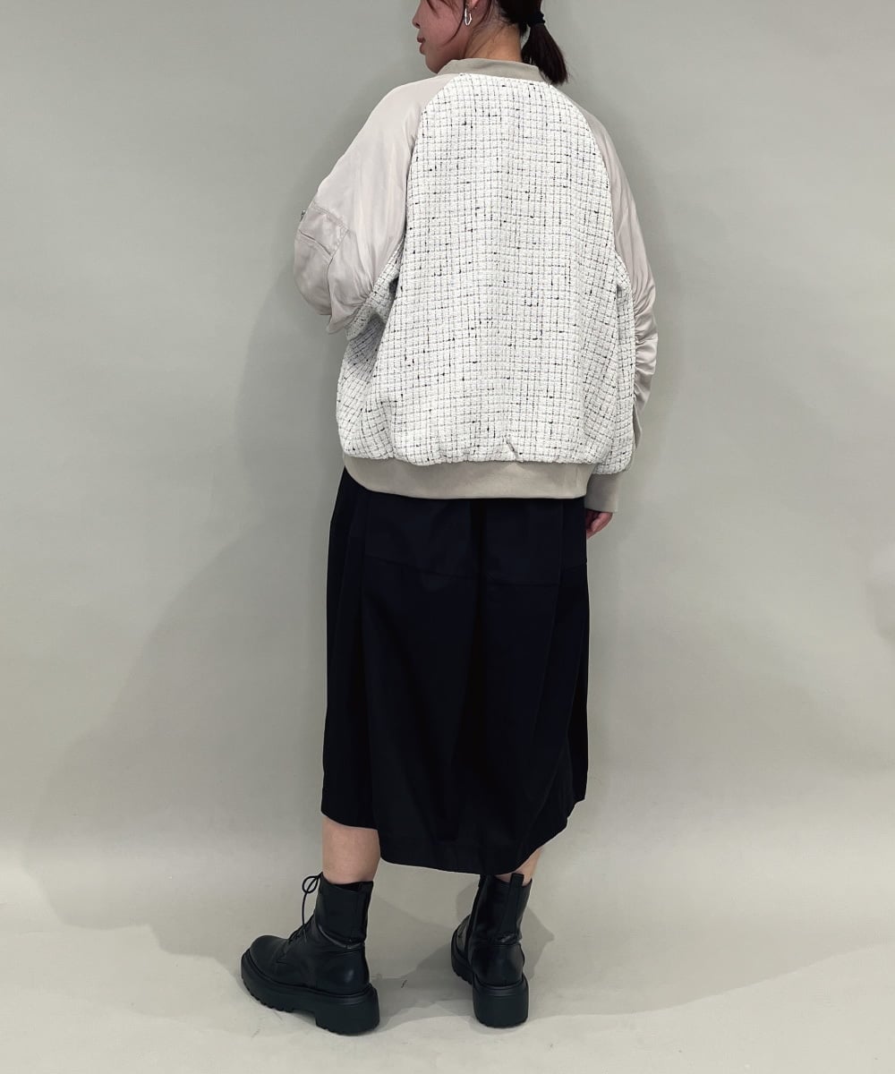 ZMJAE43160 al'aise modulation(アレーズモジュレーション) ツイードMA-1ドッキングブルゾン ホワイト