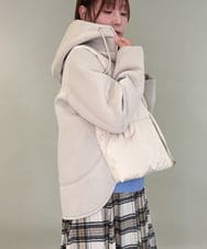 ZMJAE45158 al'aise modulation(アレーズモジュレーション) 異素材ジョイントフーディーブルゾン アイボリー