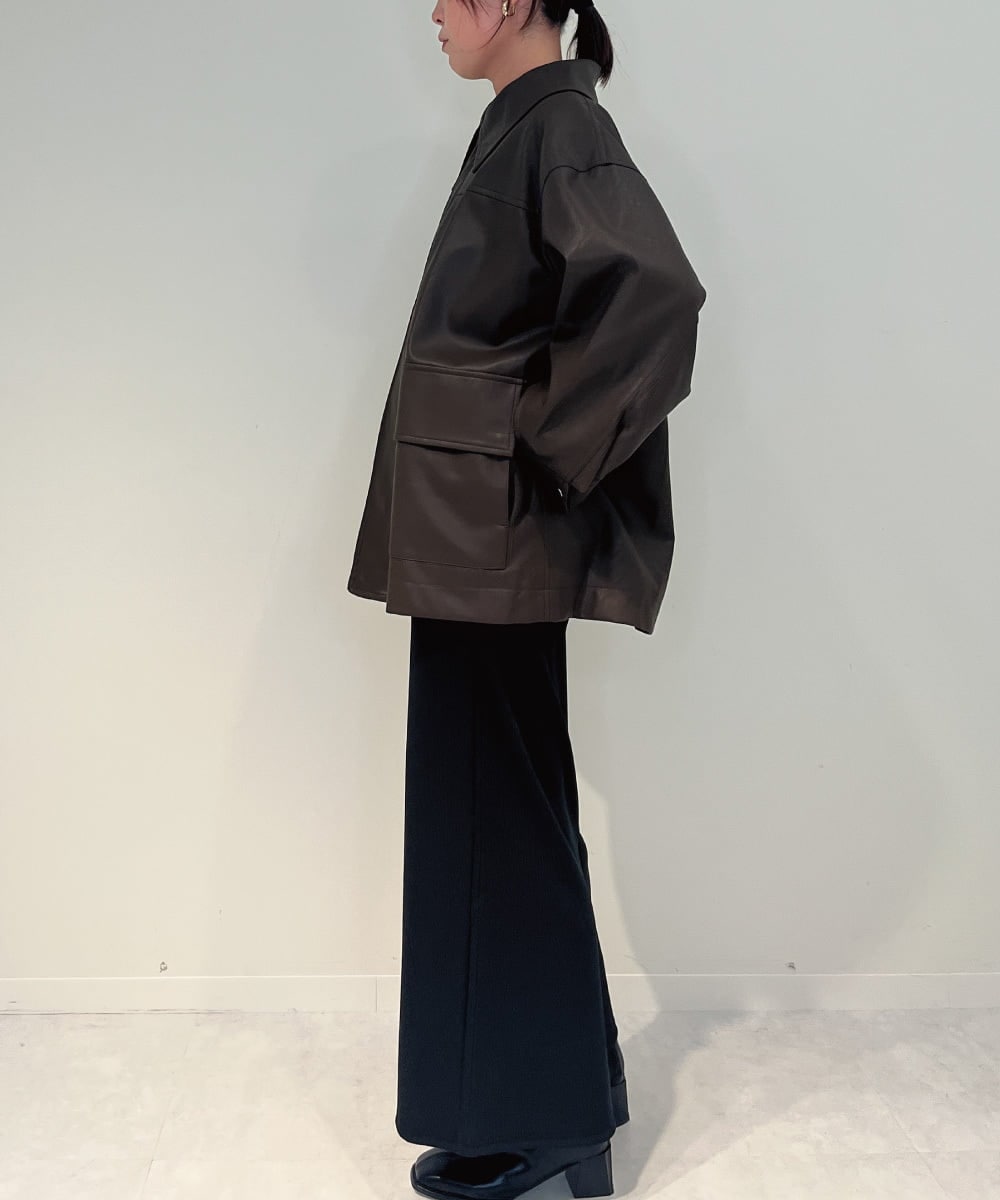 ZMJAE48240 al'aise modulation(アレーズモジュレーション) フラップポケットフェイクレザージャケット ブラウン