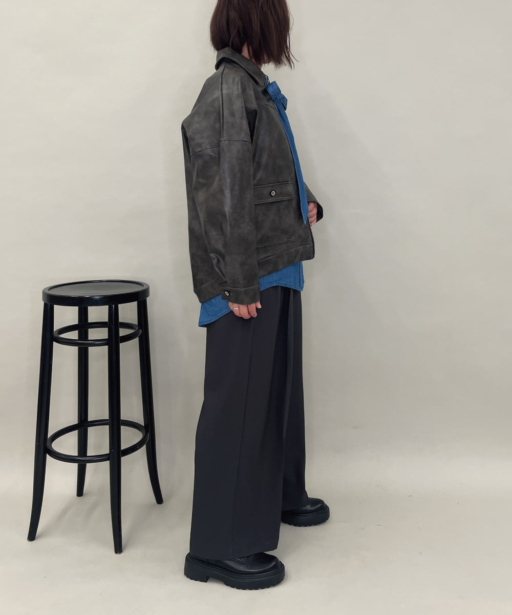 ZMJAE50168 al'aise modulation(アレーズモジュレーション) フェイクレザージップジャケット ブラック