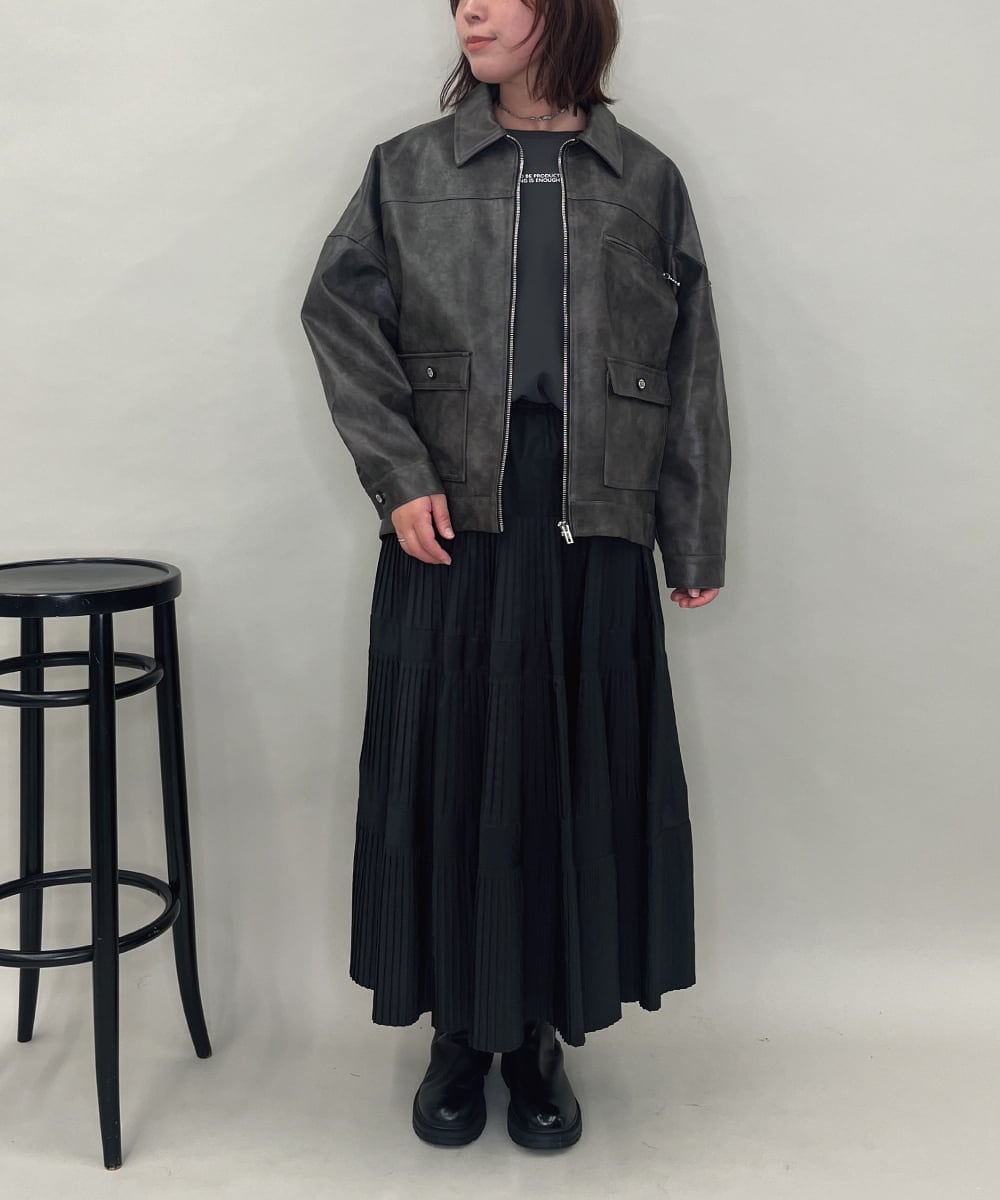 ZMJAE50168 al'aise modulation(アレーズモジュレーション) フェイクレザージップジャケット ブラック