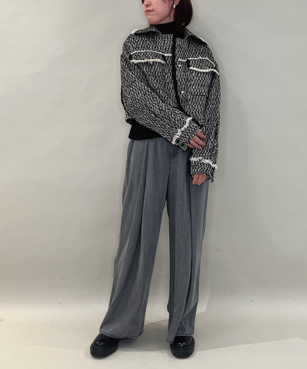 ZMJAE54290 al'aise modulation(アレーズモジュレーション) フリンジツイードショートジャケット ブラック