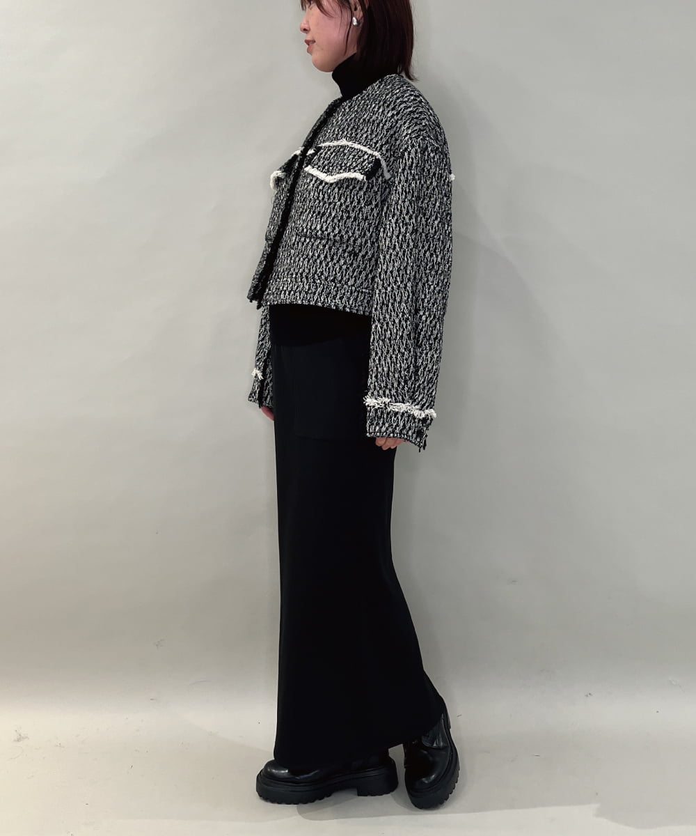 ZMJAE54290 al'aise modulation(アレーズモジュレーション) フリンジツイードショートジャケット ブラック