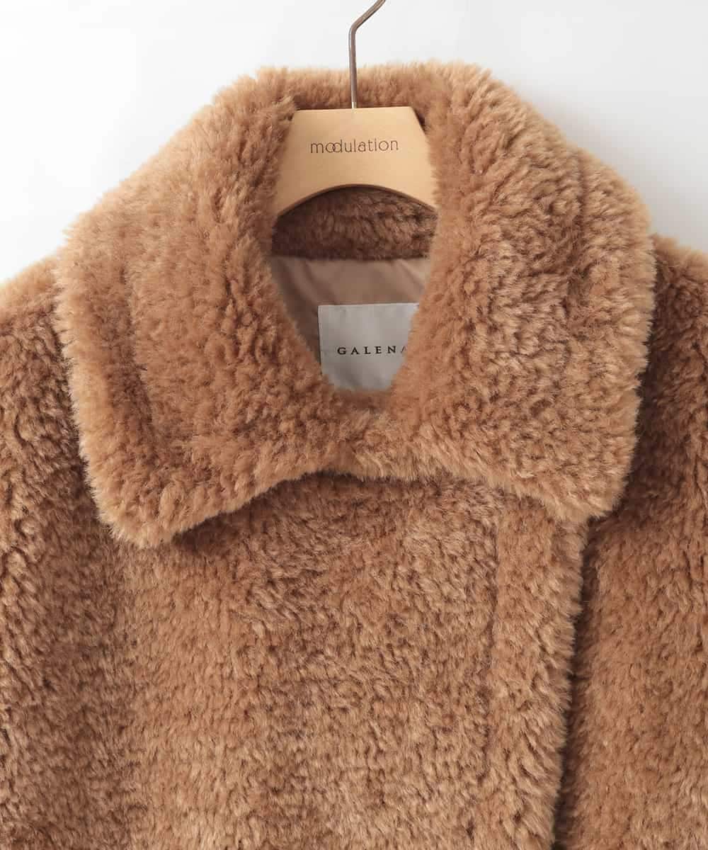 ZMJAE64280 al'aise modulation(アレーズモジュレーション) ファーケープジャケット ベージュ