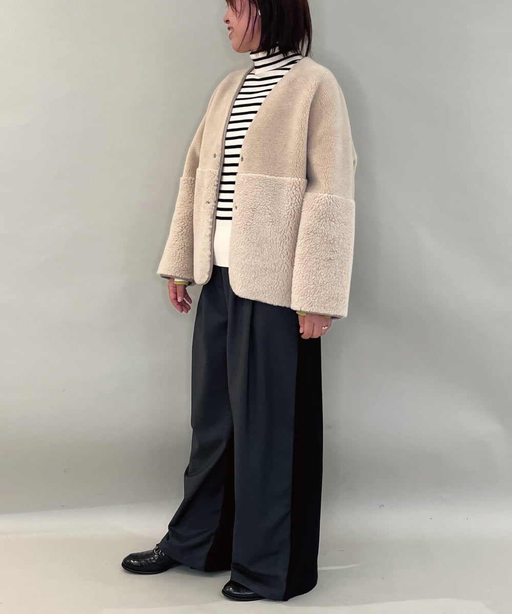 ZMJAE67200 al'aise modulation(アレーズモジュレーション) 【2WAY】リバーシブルノーカラーショートコート ベージュ