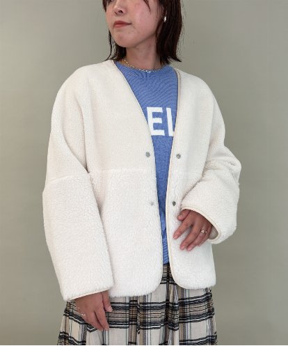 ZMJAE67200 al'aise modulation 【2WAY】リバーシブルノーカラーショートコート