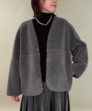 ZMJAE67200 al'aise modulation(アレーズモジュレーション) 【2WAY】リバーシブルノーカラーショートコート ダークグレー