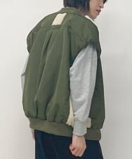 ZMJAW26178 al'aise modulation(アレーズモジュレーション) ボア切り替え中綿グベスト カーキ