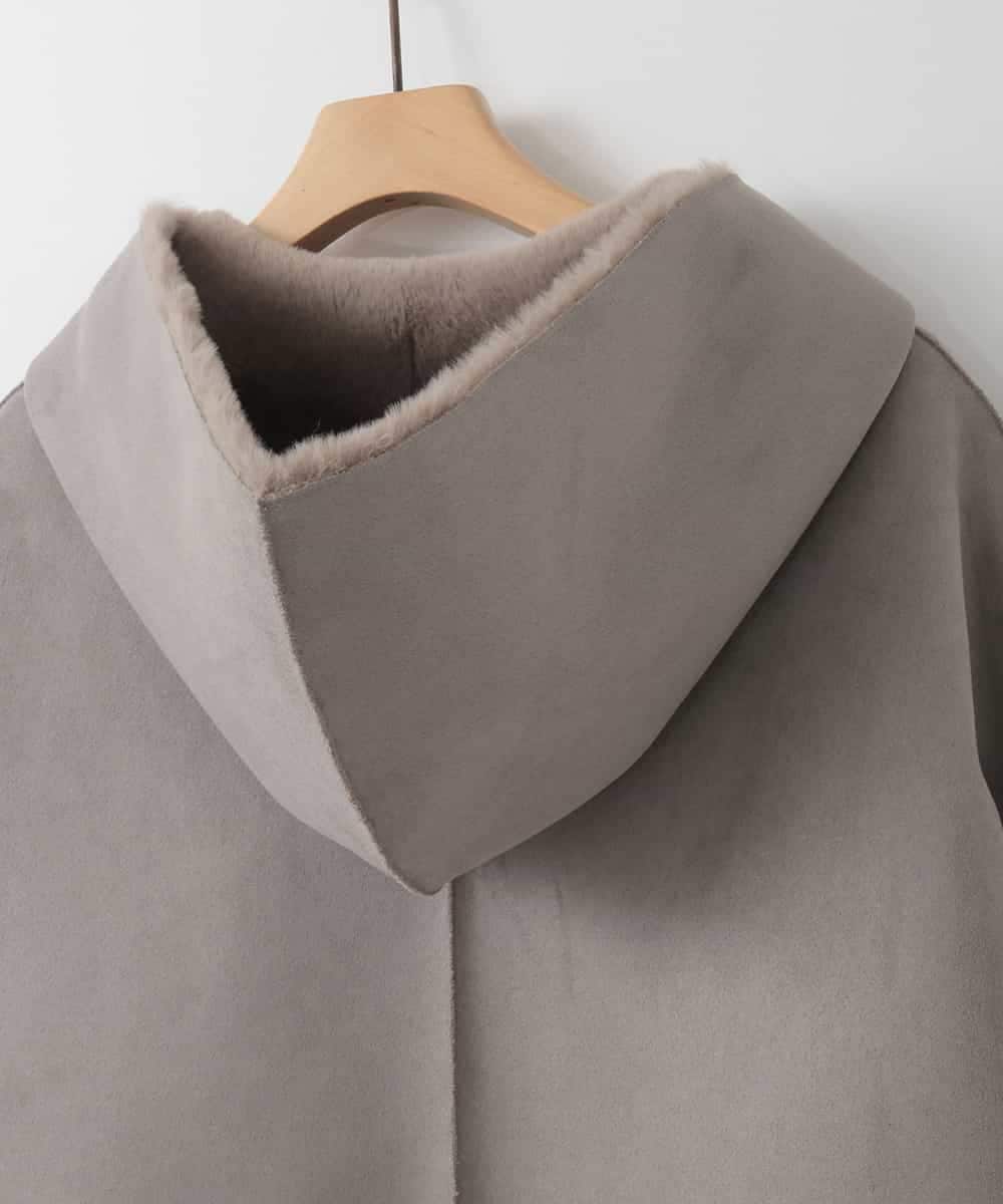 ZMJCE60270 al'aise modulation(アレーズモジュレーション) 【2WAY】リバーシブルフェイクムートンフードコート ライトグレー