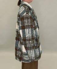 ZMJCE67150 al'aise modulation(アレーズモジュレーション) オーバーチェックプードルファーコート グリーン