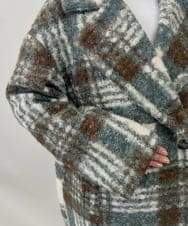 ZMJCE67150 al'aise modulation(アレーズモジュレーション) オーバーチェックプードルファーコート グリーン