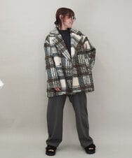 ZMJCE67150 al'aise modulation(アレーズモジュレーション) オーバーチェックプードルファーコート グリーン