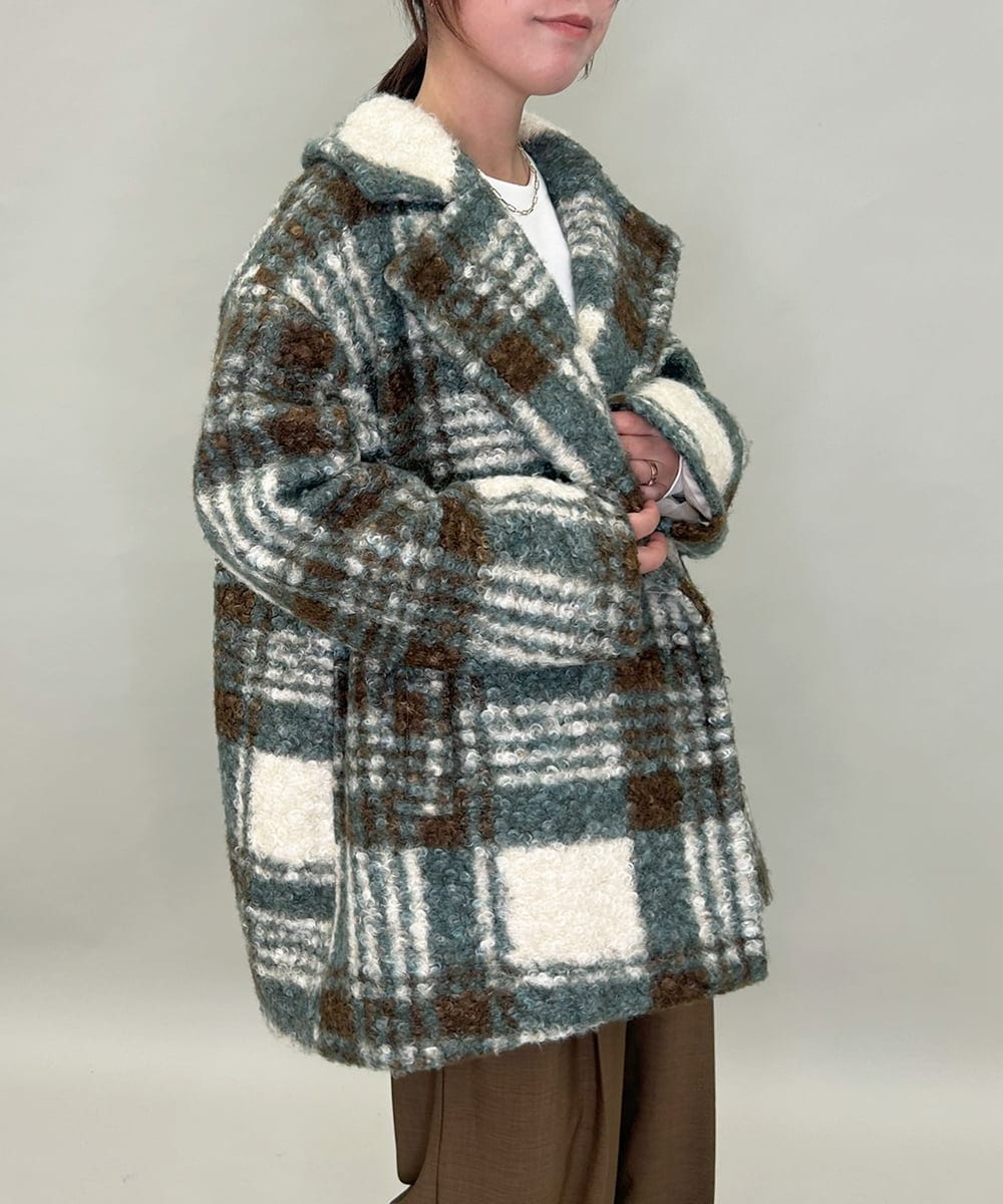 ZMJCE67150 al'aise modulation(アレーズモジュレーション) オーバーチェックプードルファーコート グリーン