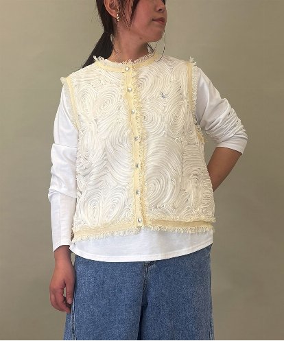 ZMJGE23128 al'aise modulation 【洗える】コード刺繍ニットベスト