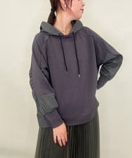 ZMKAE22099 al'aise modulation(アレーズモジュレーション) 布帛ジョイントフーディーパーカー ダークグレー