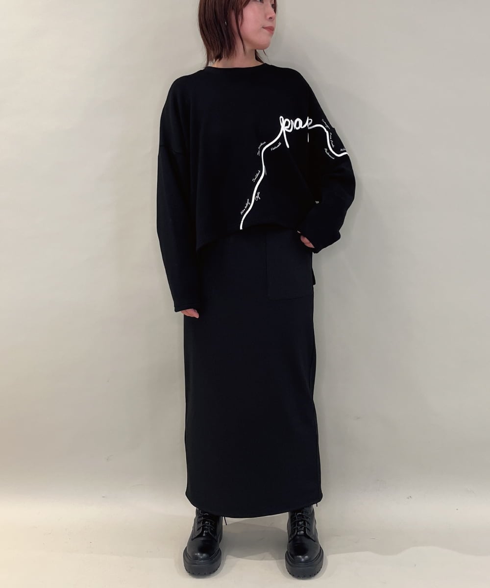 ZMKAE23119 al'aise modulation(アレーズモジュレーション) コード刺繍ロングテールプルオーバー ブラック