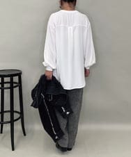 ZMKAE24120 al'aise modulation(アレーズモジュレーション) ロゴジョーゼットプルオーバー ホワイト