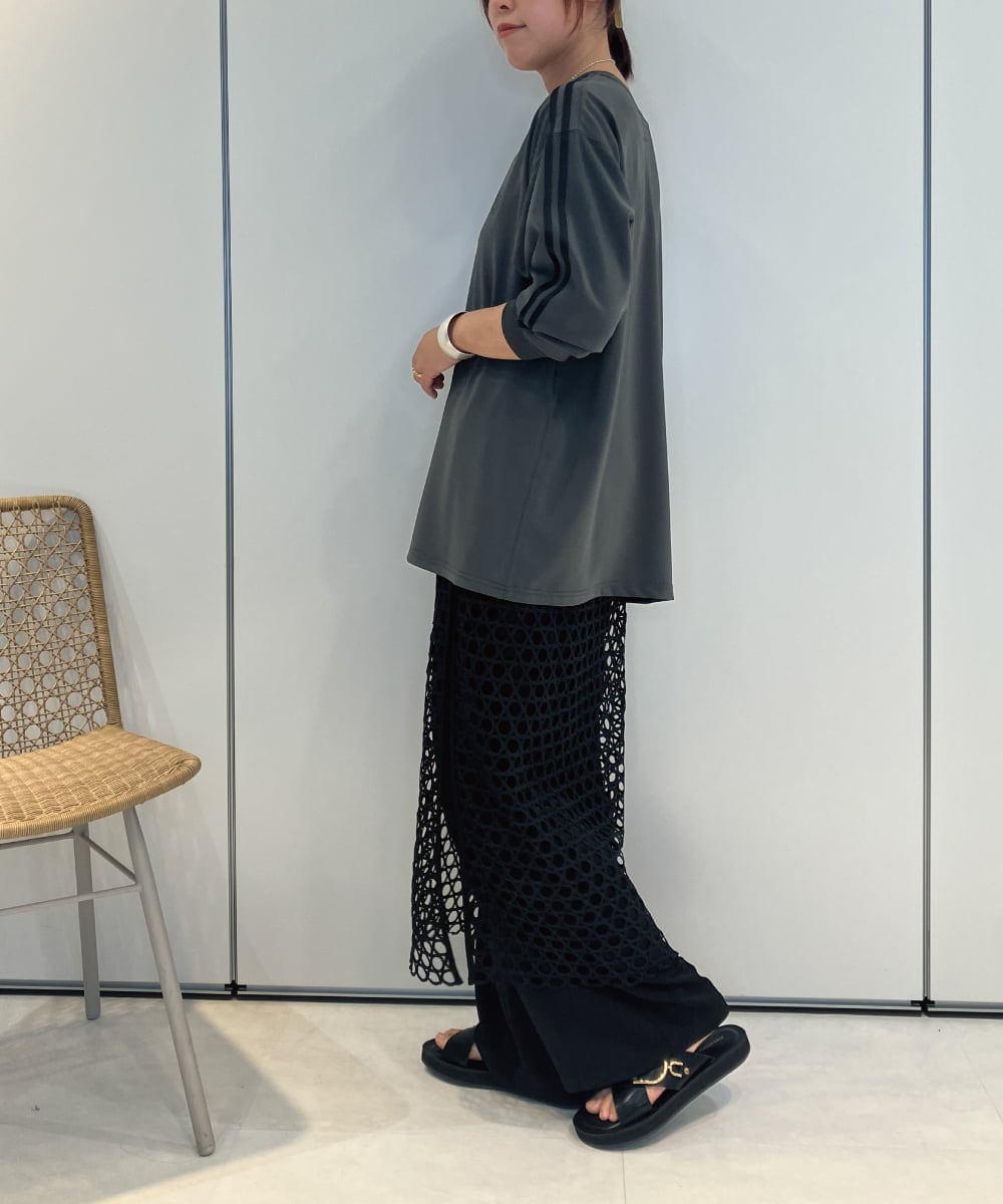 ZMKAE25120 al'aise modulation(アレーズモジュレーション) ラインスリーブカットプルオーバー ダークグレー