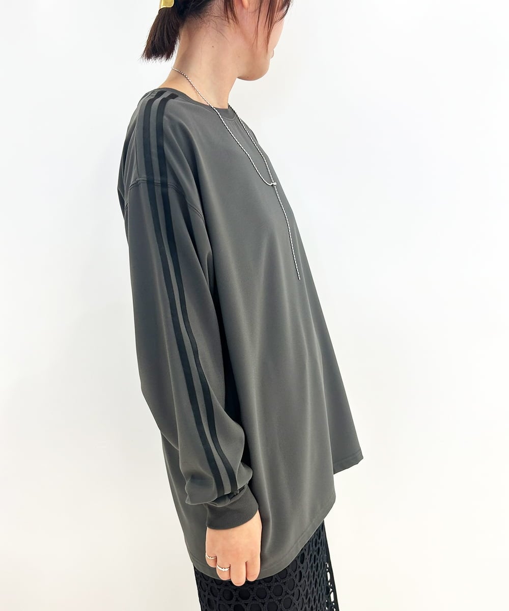 ZMKAE25120 al'aise modulation(アレーズモジュレーション) ラインスリーブカットプルオーバー ダークグレー