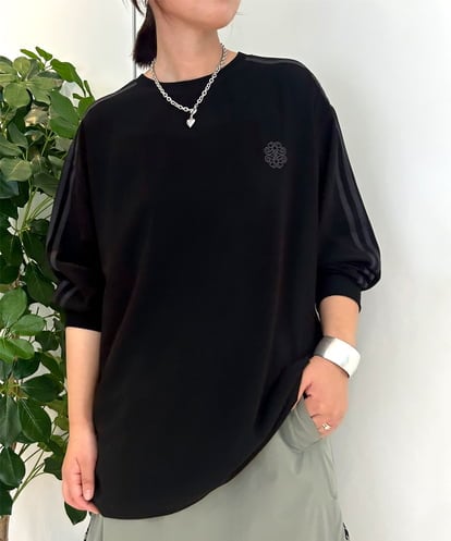 ZMKAE25120  ラインスリーブカットプルオーバー