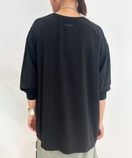 ZMKAE25120 al'aise modulation(アレーズモジュレーション) ラインスリーブカットプルオーバー ブラック