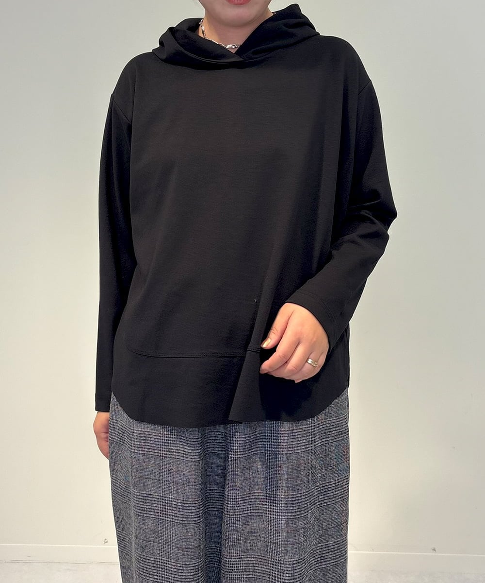 ZMKAE36079 al'aise modulation(アレーズモジュレーション) ラウンドヘム長袖フーディーカットソー ブラック