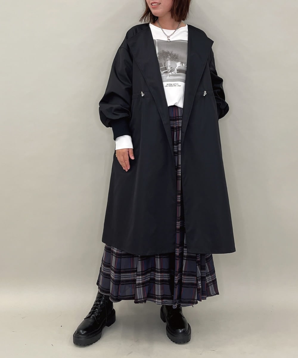 ZMKAE37100 al'aise modulation(アレーズモジュレーション) 【２WAY】フォトプリントコットンTシャツ ホワイト