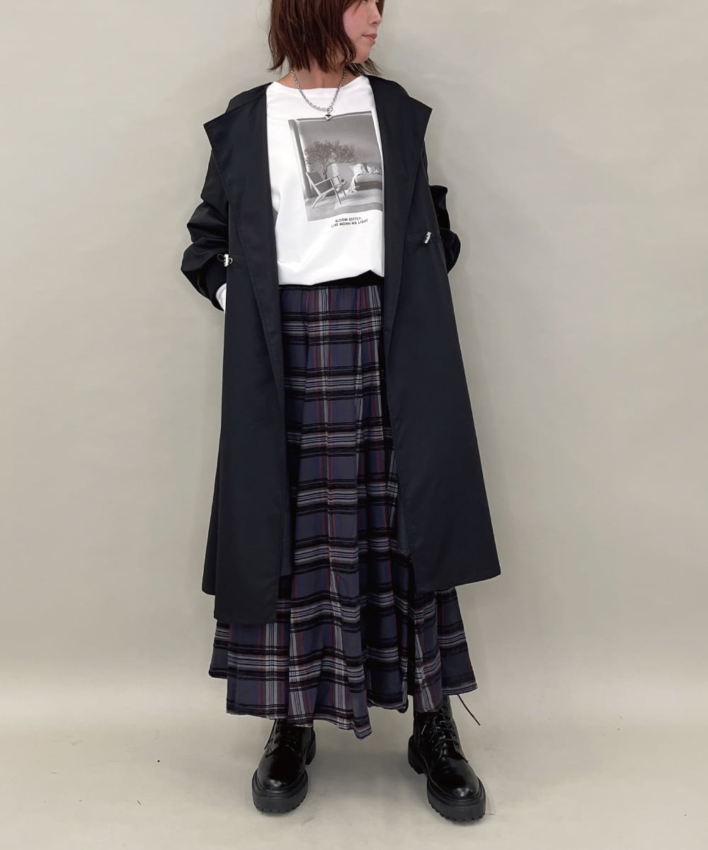 ZMKAE37100 al'aise modulation(アレーズモジュレーション) 【２WAY】フォトプリントコットンTシャツ ホワイト