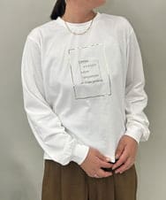 ZMKAE42098 al'aise modulation(アレーズモジュレーション) フロントモチーフロングスリーブTシャツ ホワイト