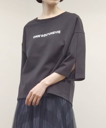 ZMKAT29090  袖スリットロゴプルオーバー