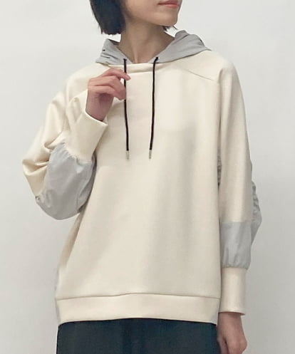 ZMKAW38099 al'aise modulation 切り替えスウェットパーカー