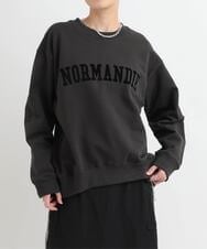 ZMKCB11098 al'aise modulation(アレーズモジュレーション) フロッキーロゴバックファスナースウェット ダークグレー