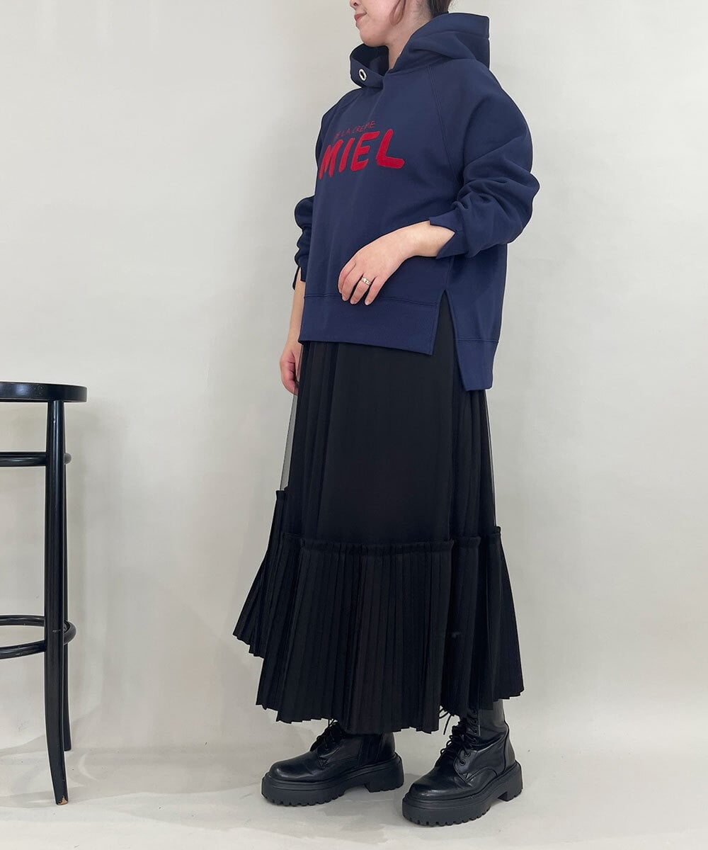 ZMKCE01089 al'aise modulation(アレーズモジュレーション) 裏起毛ロゴデザインパーカー ネイビー