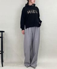 ZMKCE01089 al'aise modulation(アレーズモジュレーション) 裏起毛ロゴデザインパーカー ブラック