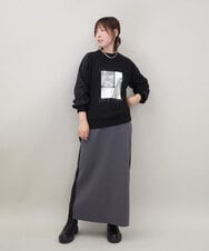 ZMKCE04118 al'aise modulation(アレーズモジュレーション) 箔プリントロゴスウェットプルオーバー ブラック