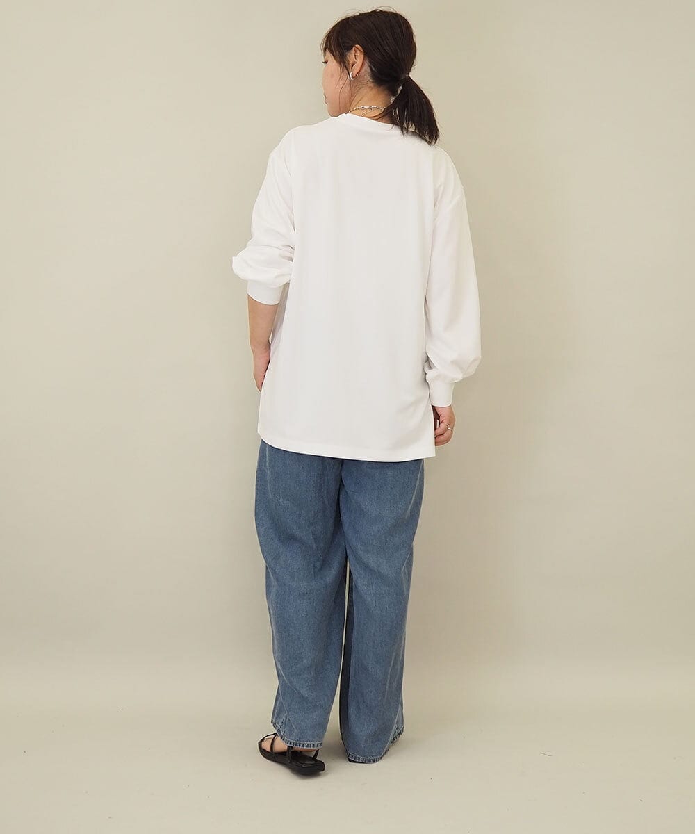 ZMKEE04110 al'aise modulation(アレーズモジュレーション) エンボスロゴスクエアヘムプルオーバー ホワイト