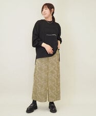 ZMKEE04110 al'aise modulation(アレーズモジュレーション) エンボスロゴスクエアヘムプルオーバー ブラック