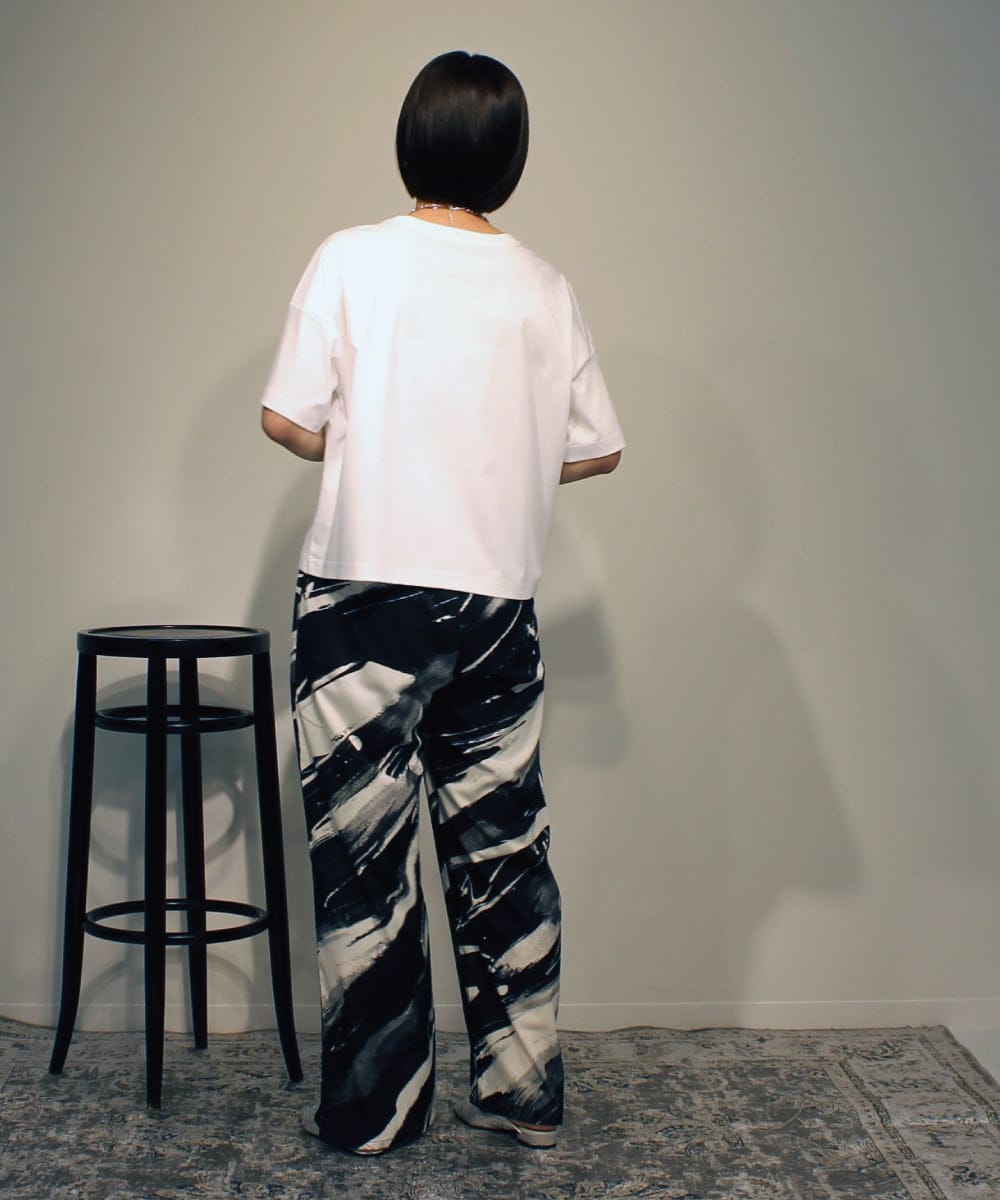 ZMKGB30099 al'aise modulation(アレーズモジュレーション) 【洗える】パイピングアクセントロゴTシャツ ホワイト