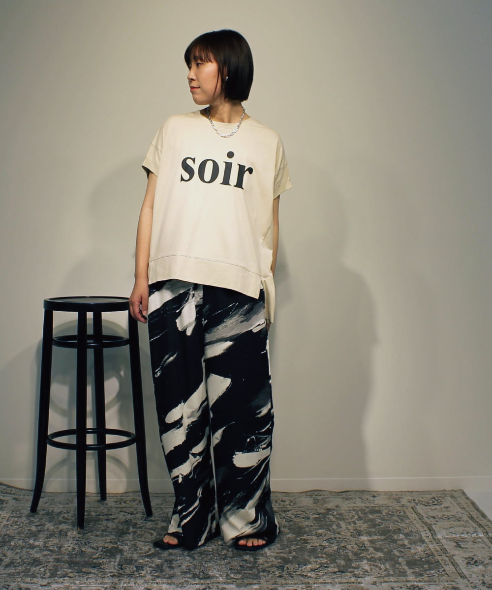 ZMKGB55089 al'aise modulation(アレーズモジュレーション) スリットヘムボックスシルエットTシャツ ベージュ