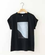 ZMKGB56089 al'aise modulation(アレーズモジュレーション) 【日本製】アートプリントフレンチスリーブTシャツ ブラック