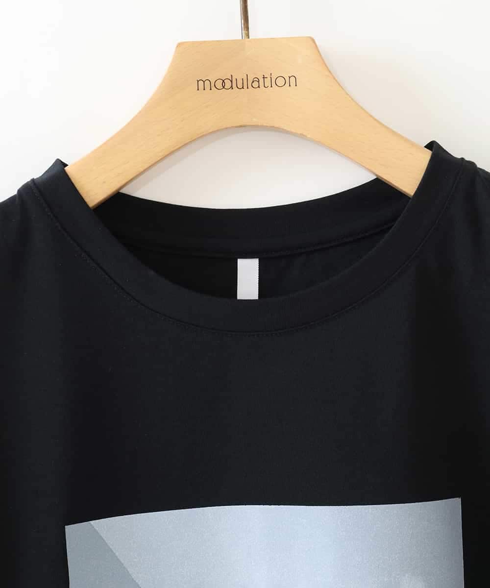 ZMKGB56089 al'aise modulation(アレーズモジュレーション) 【日本製】アートプリントフレンチスリーブTシャツ ブラック