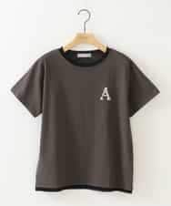 ZMKGB66079 al'aise modulation(アレーズモジュレーション) ビジューパールロゴTシャツ ダークグレー