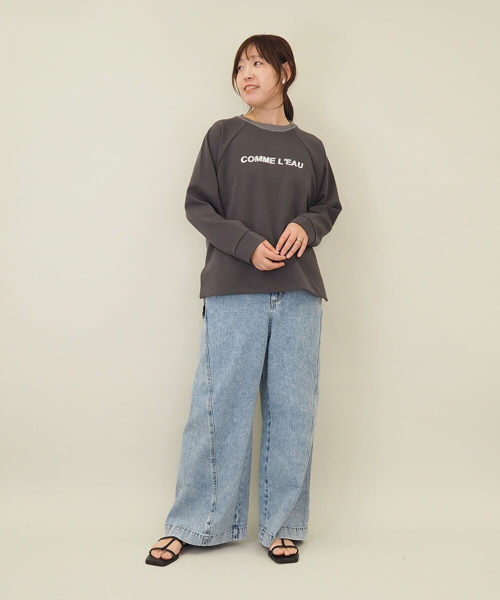 ZMKGE18118 al'aise modulation(アレーズモジュレーション) 異素材ドッキングスパンコールロゴカットソー ダークグレー