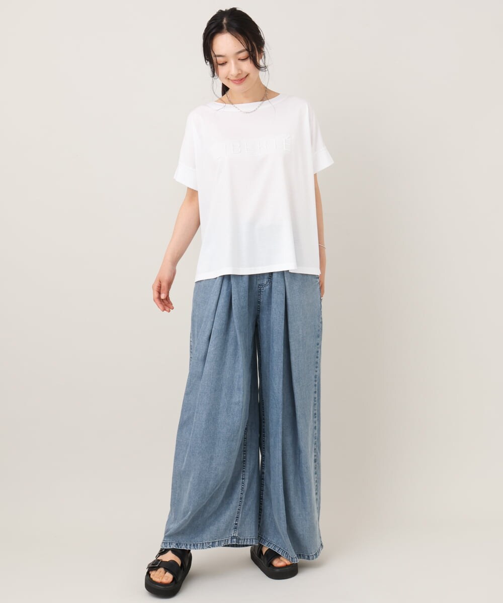 ZMKGE26079 al'aise modulation(アレーズモジュレーション) 立体ステッチロゴデザインTシャツ アイボリー