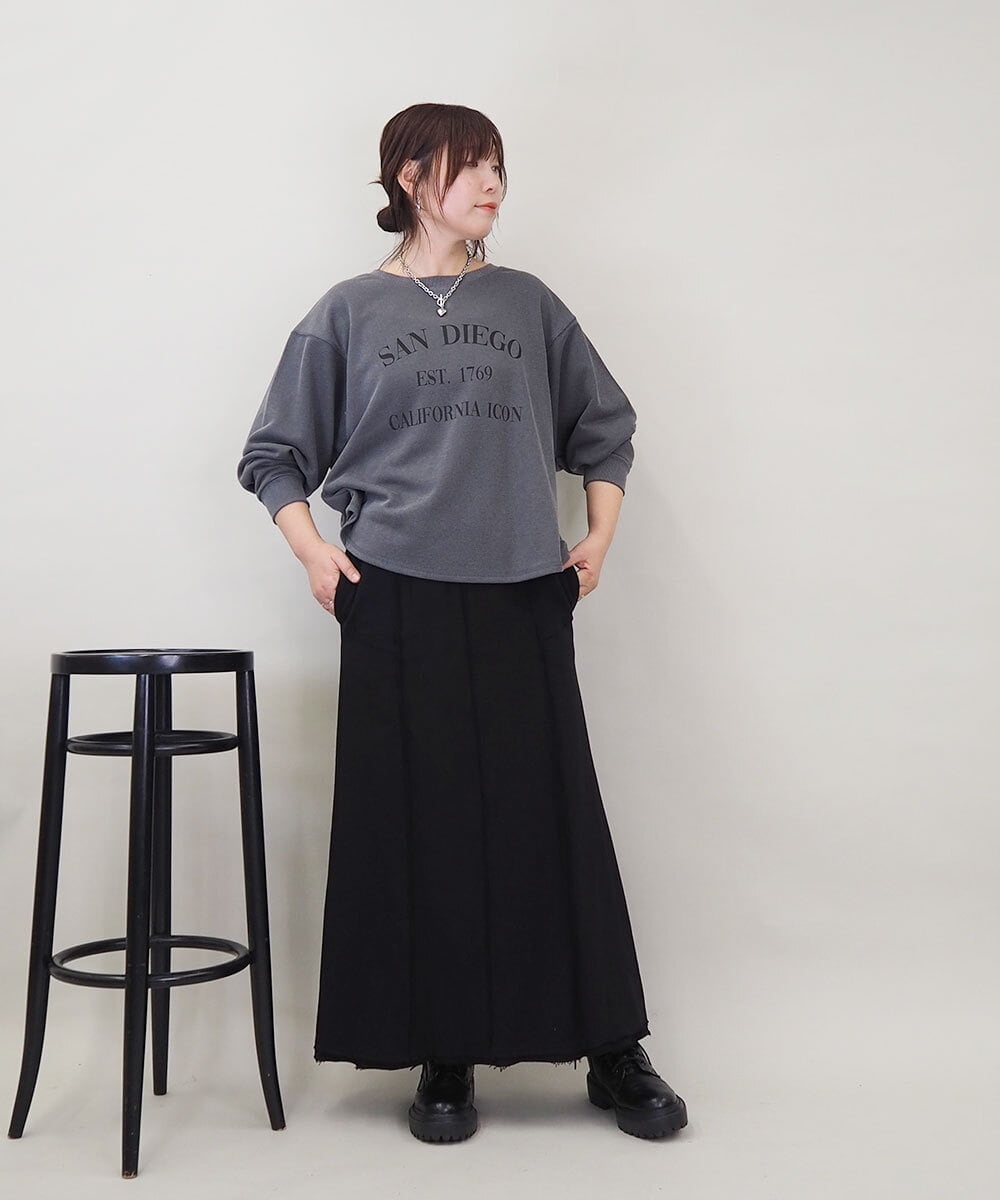 ZMKGE29120 al'aise modulation(アレーズモジュレーション) 【セットアップ対応】ヴィンテージ風ロゴプルオーバー ブラック