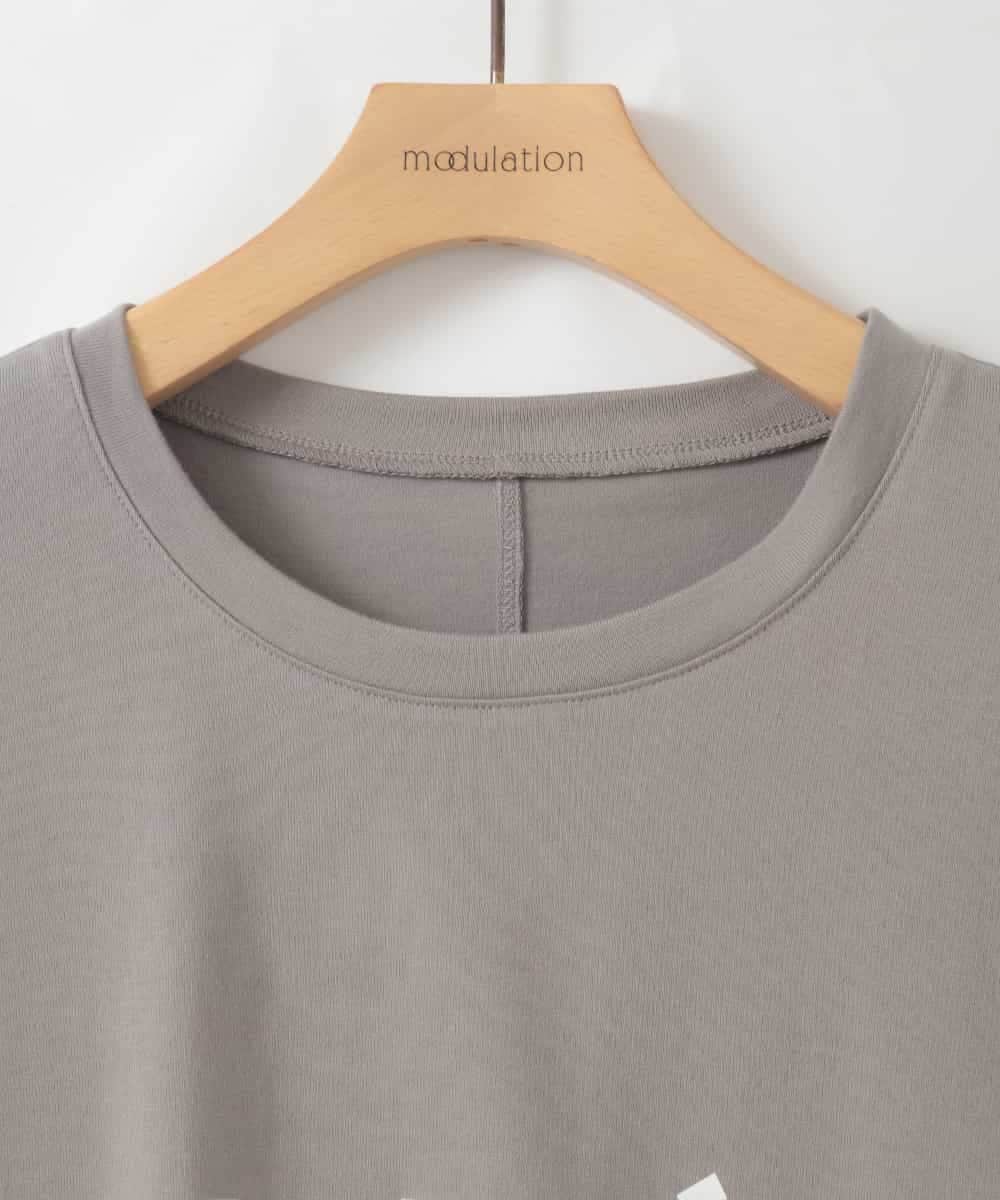 ZMKGE31099 al'aise modulation(アレーズモジュレーション) ロゴデザインコンパクトTシャツ ベージュ