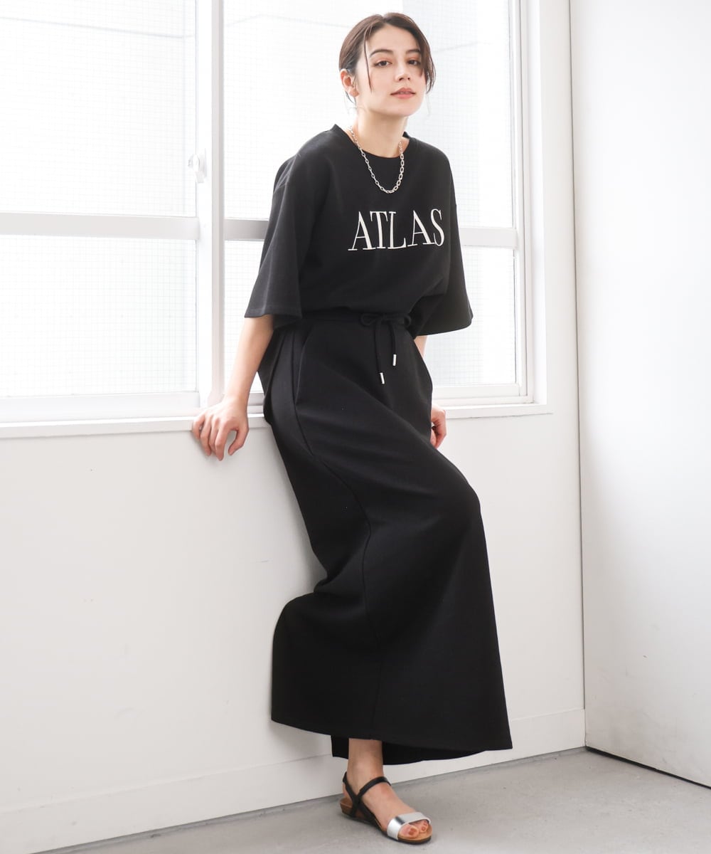 ZMKGE38110 al'aise modulation(アレーズモジュレーション) 刺繍ロゴハーフスリーブカットソー ブラック